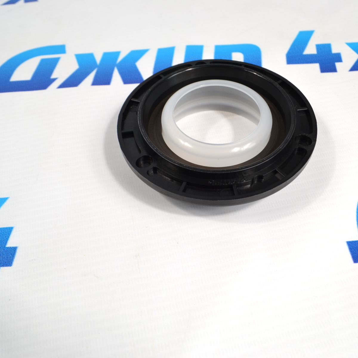 Сальник коленвала передний Land Rover Discovery Sport L550/Range Rover Evoque L551 V2.0T Petrol LR093852