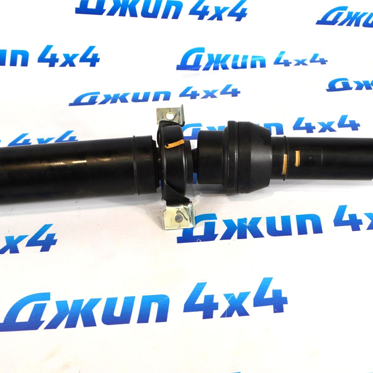 Карданный вал задний Jeep Grand Cherokee WK2 SRT8 53010968AA