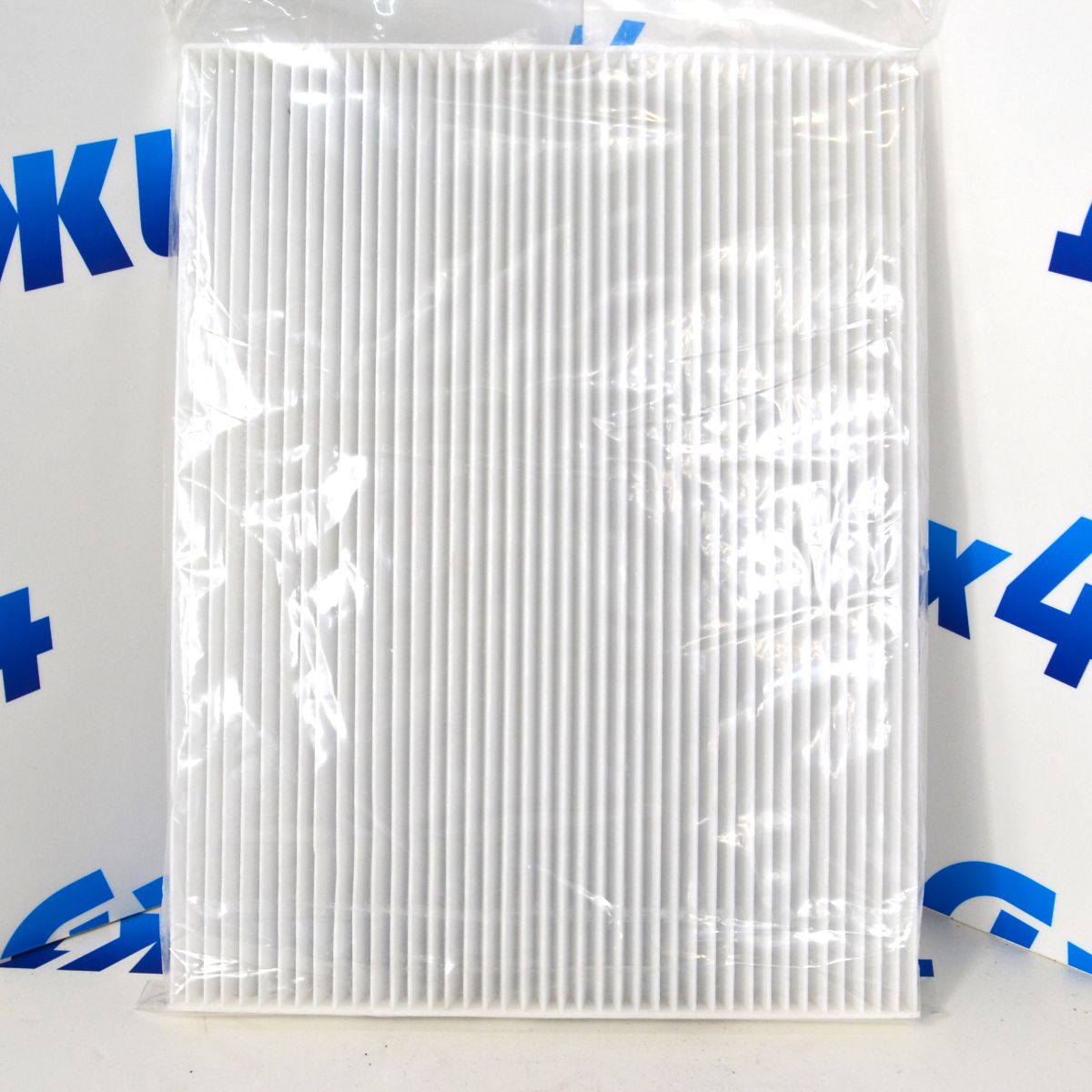 Фильтр салонный Jeep Grand Cherokee WL 68542125AA