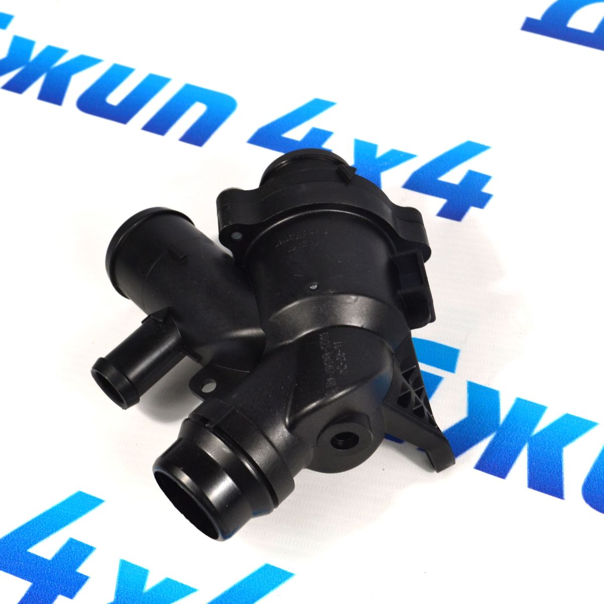 Термостат Jaguar XE X760/Range Rover L405/Range Rover Sport L494 V5.0SC (с корпусом) LR035124