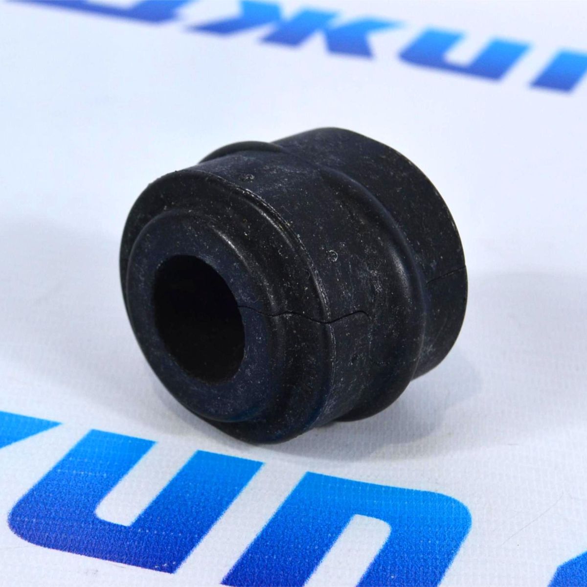 Втулка переднего стабилизатора Chrysler 300C LX 2005-2013 4782681AB