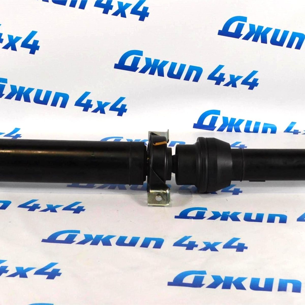 Карданный вал задний Jeep Grand Cherokee WK2 SRT8 53010968AA