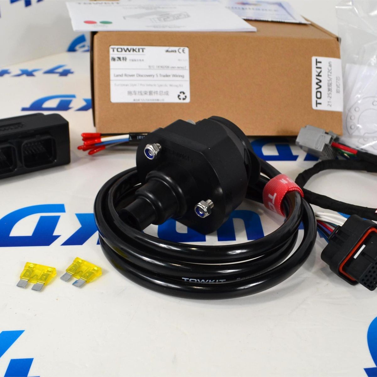 Проводка фаркопа для Land Rover Discovery 5 2021- TK90206