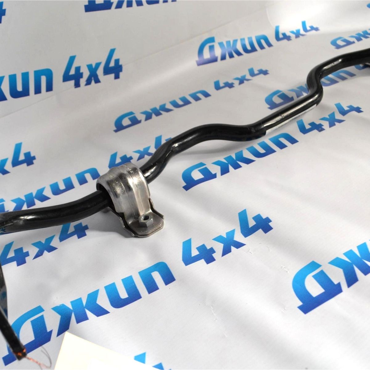 Стабилизатор поперечной устойчивости Jeep Compass MP (передний) 68328141AA