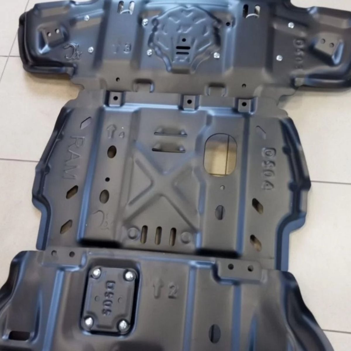 Защита днища Dodge Ram 1500 DT (алюминий,комплект) 68709208AA