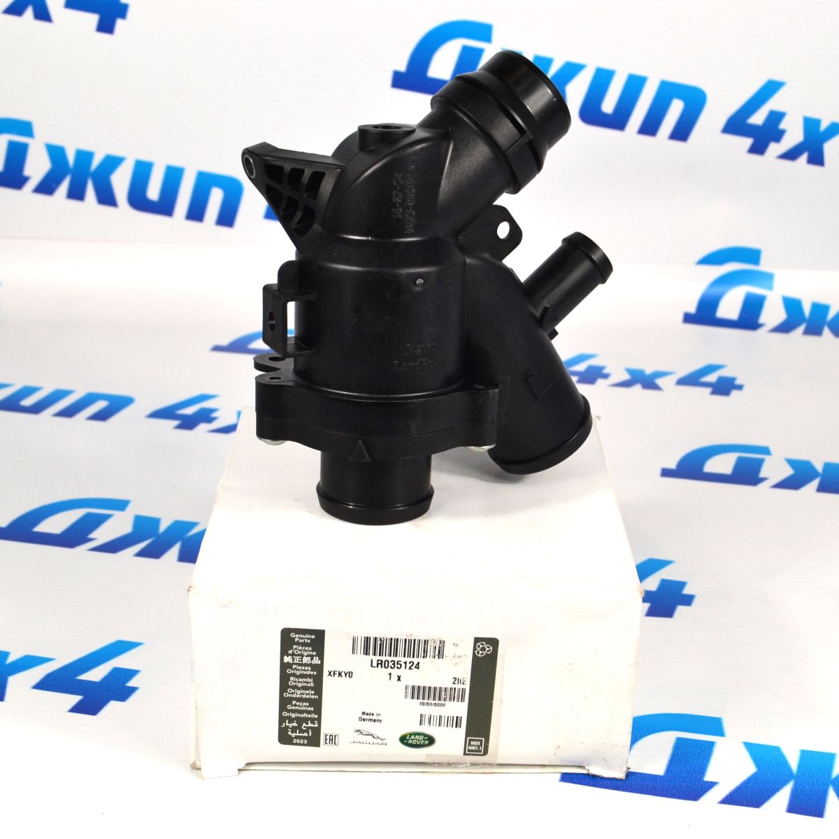 Термостат Jaguar XE X760/Range Rover L405/Range Rover Sport L494 V5.0SC (с корпусом) LR035124