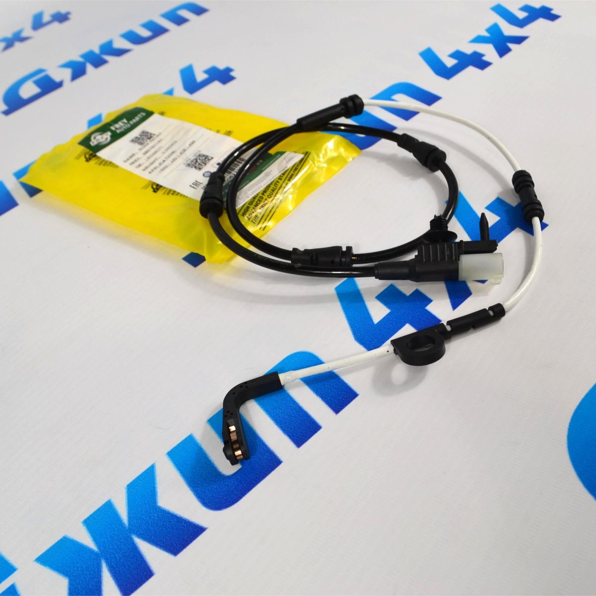 Датчик износа задних тормозных колодок Land Rover Discovery L462/Land Rover Defender L663 LR084071