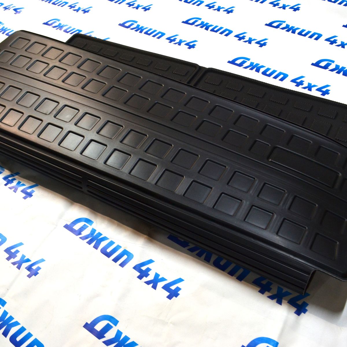 Ковер в багажник Land Rover Discovery 5 L462 2017- D-0485