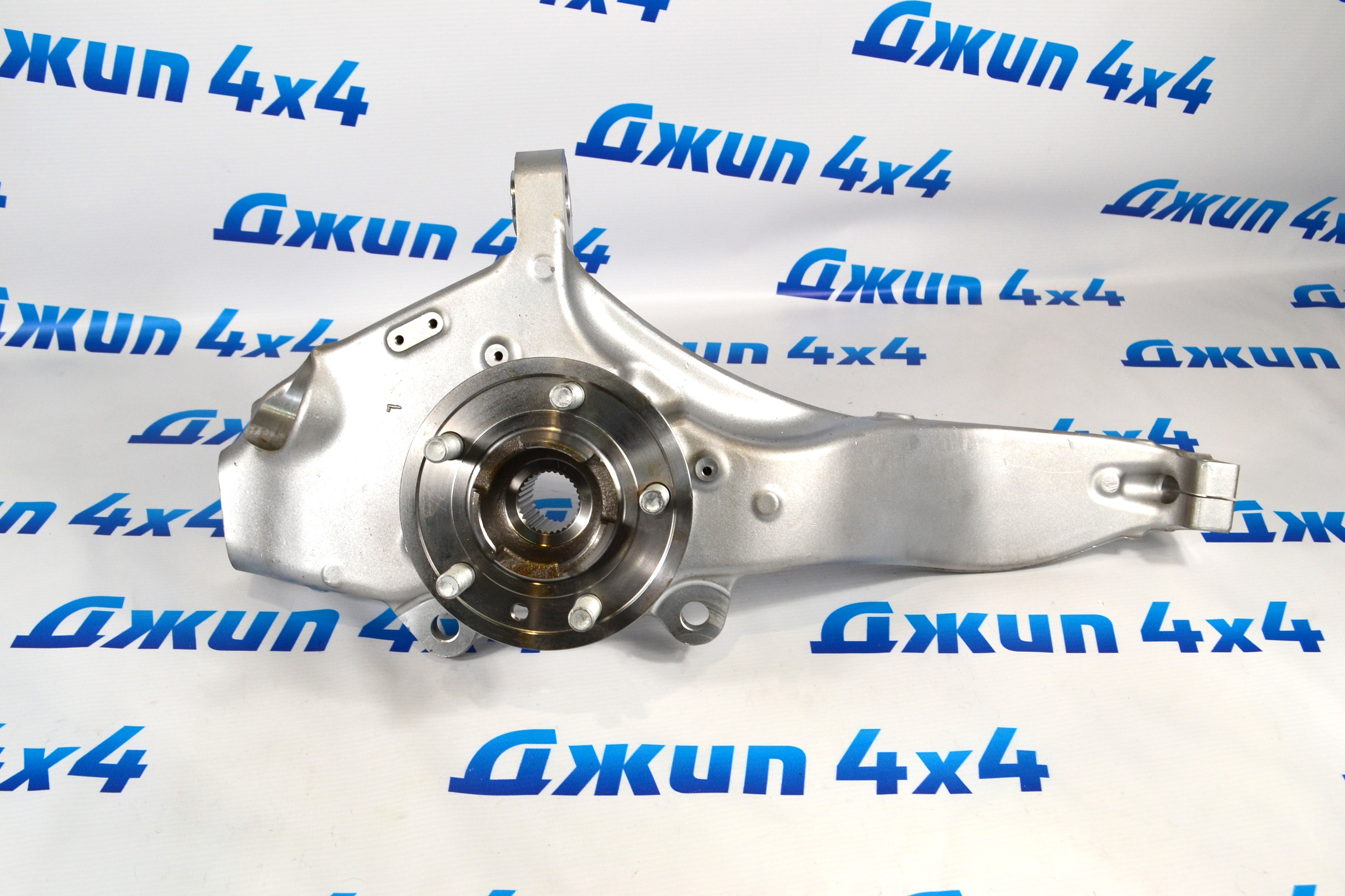 Кулак поворотный левый Range Rover L405/Range Rover Sport L494 LR040119