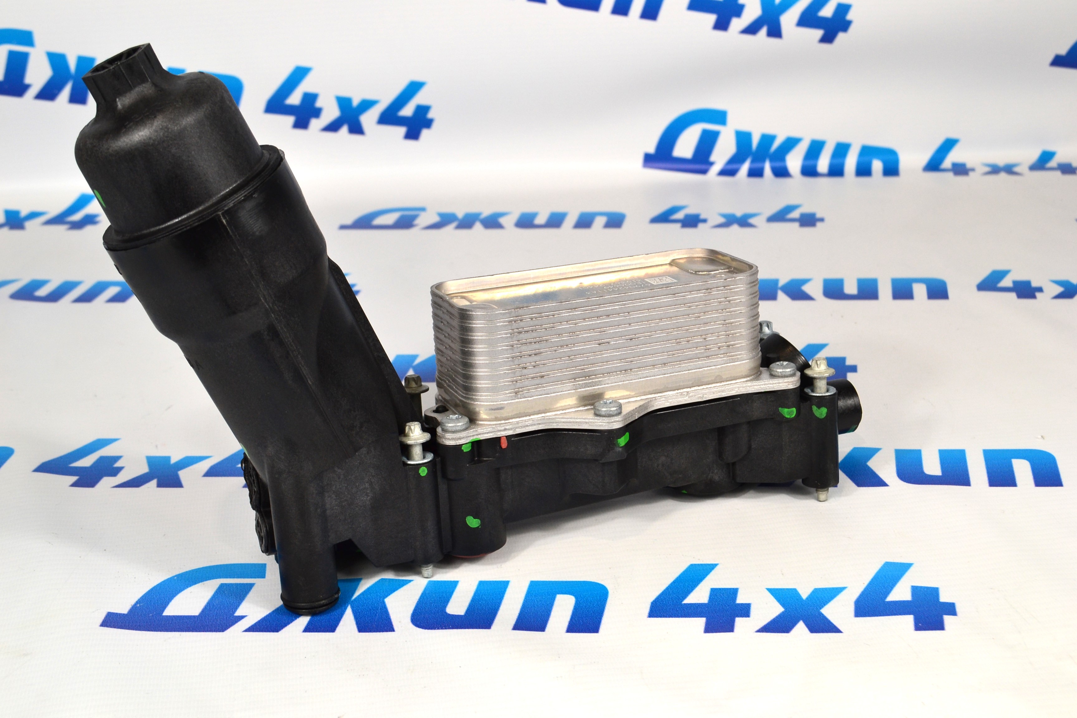 Радиатор масляный в сборе с фильтром Jeep Grand Cherokee WK2 V3.6 (теплообменник/без датчиков) 68596317AB