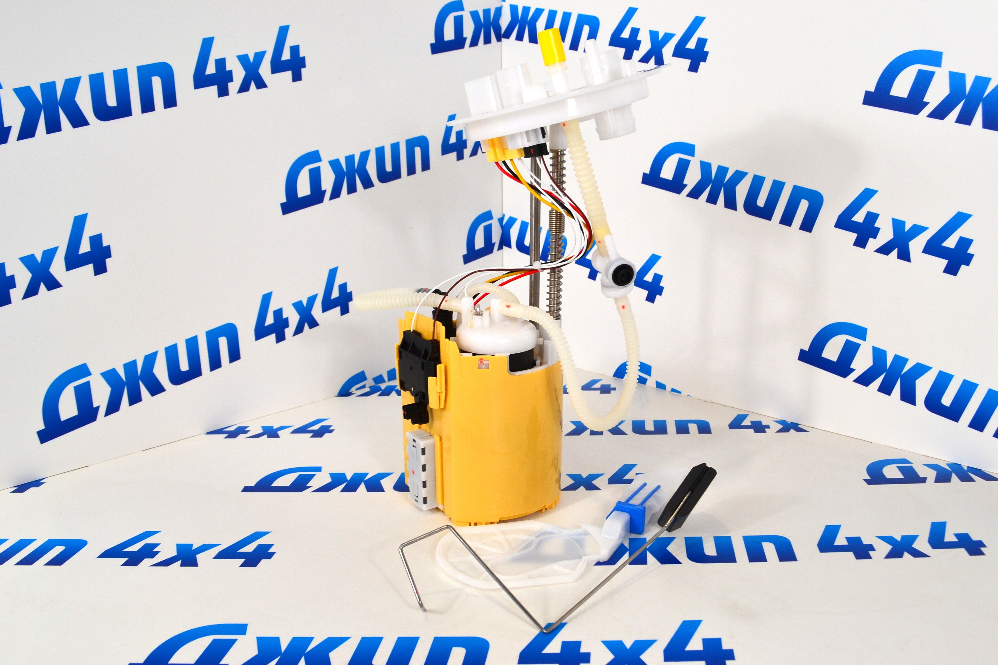 Насос топливный Land Rover Discovery Sport L550 V2.0Т LR065349