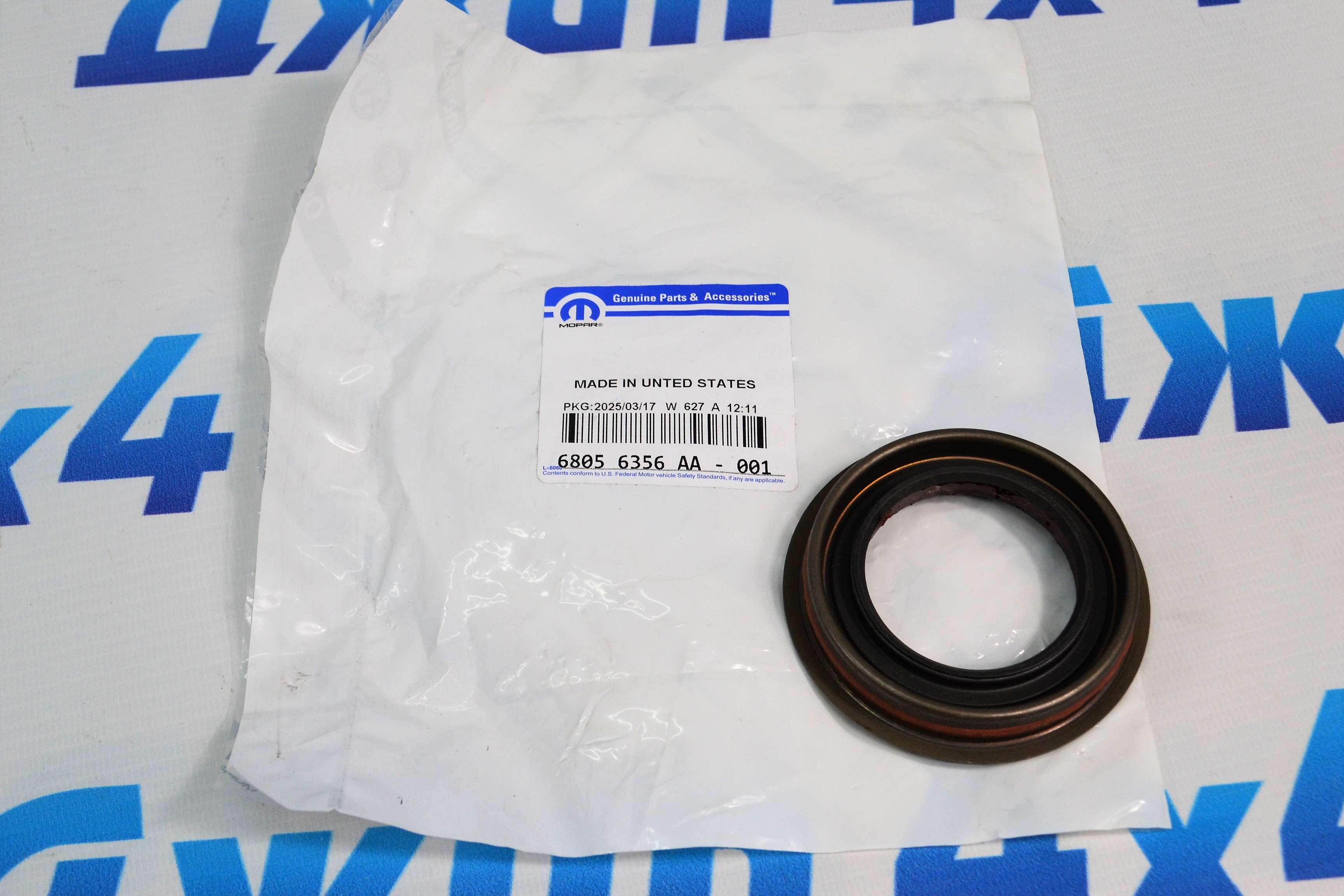 Сальник хвостовика заднего редуктора Dodge Ram 1500 DS/DT 2010-2023 68056356AA