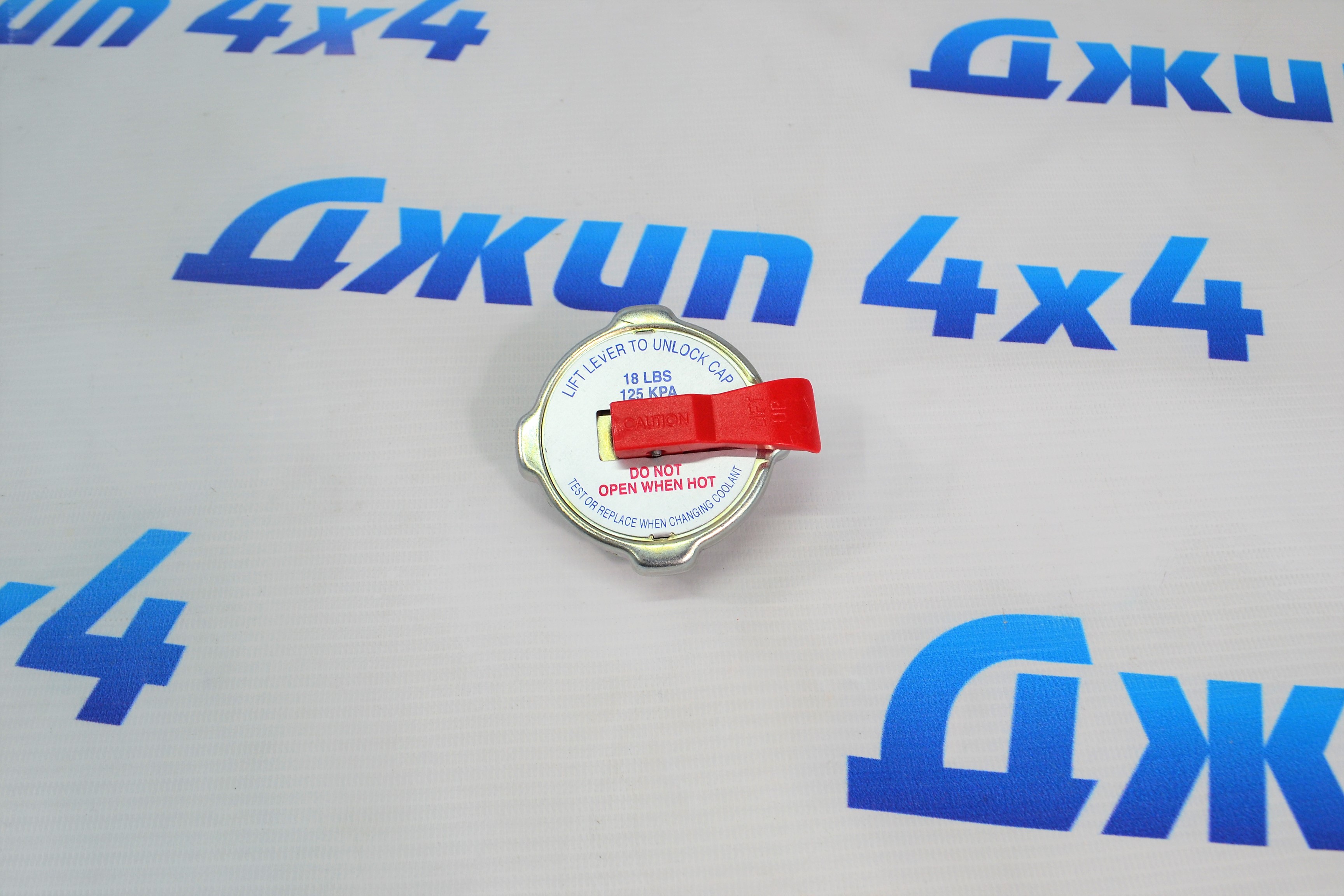 Крышка расширительного бачка радиатора Jeep Grand Cherokee 18 PSI 55116901AA