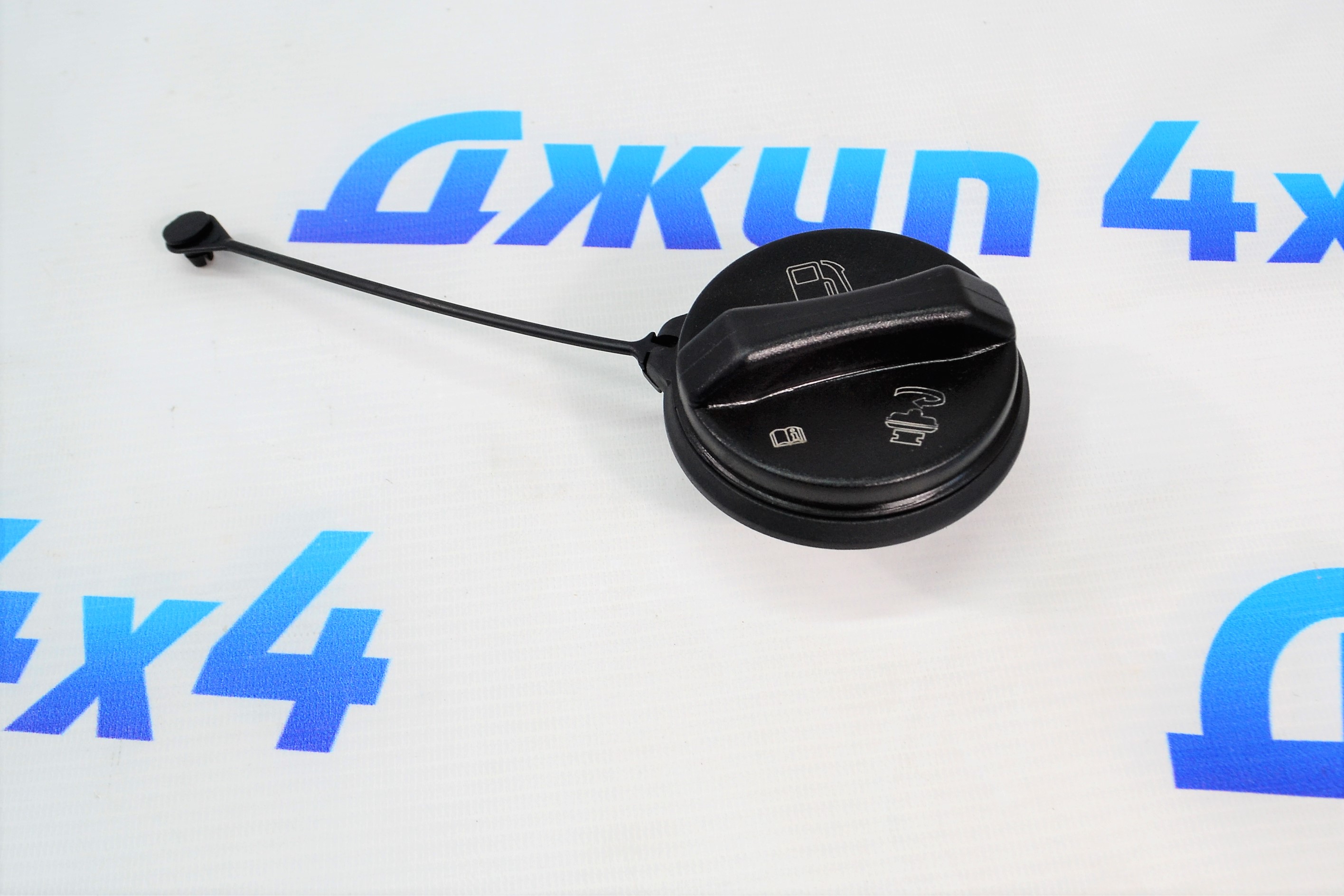 Крышка бензобака Chevrolet EQUINOX 2005-2009 10372246