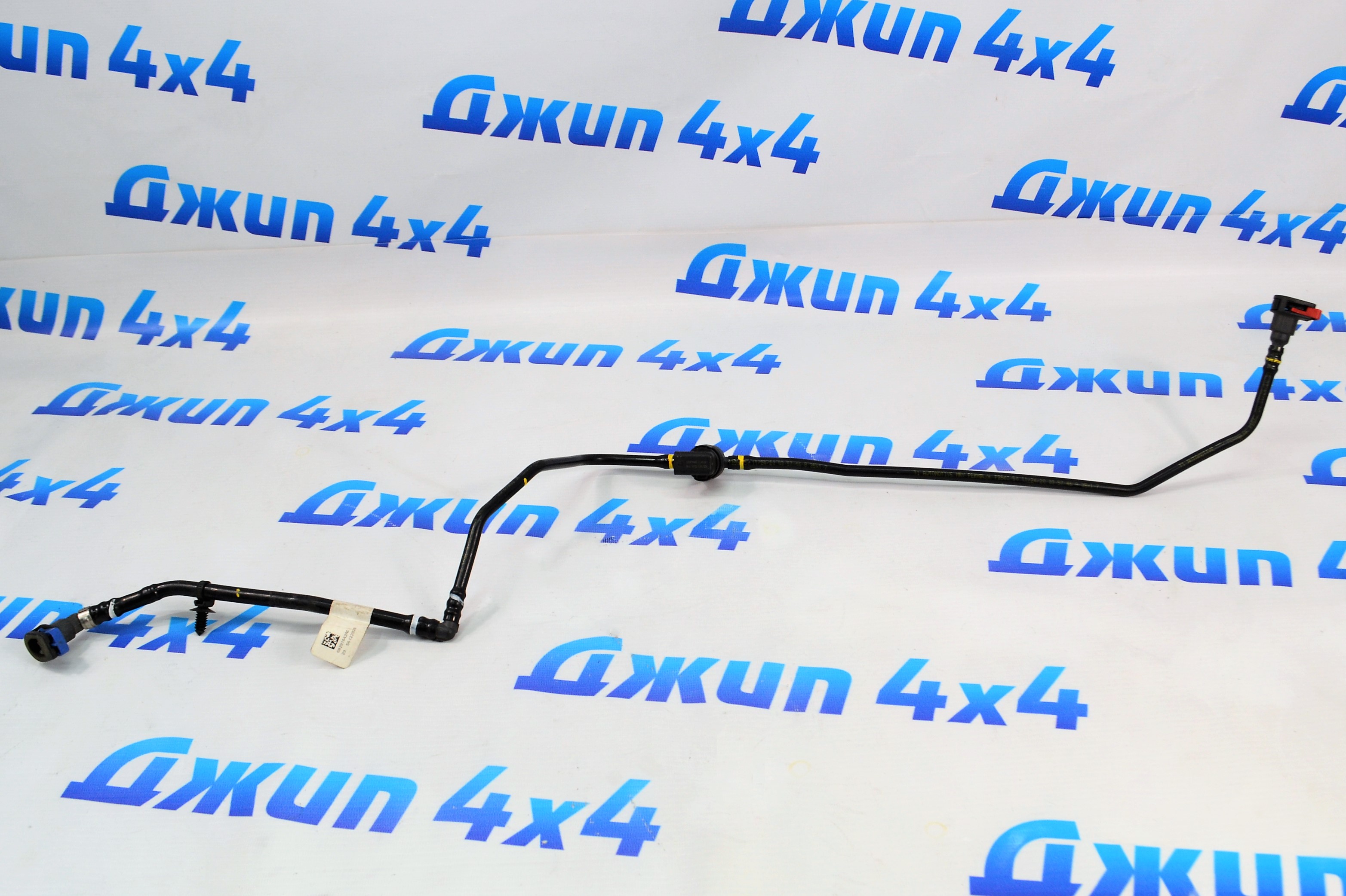 Топливная трубка Jeep Wrangler JL V2.0T 68297642AD