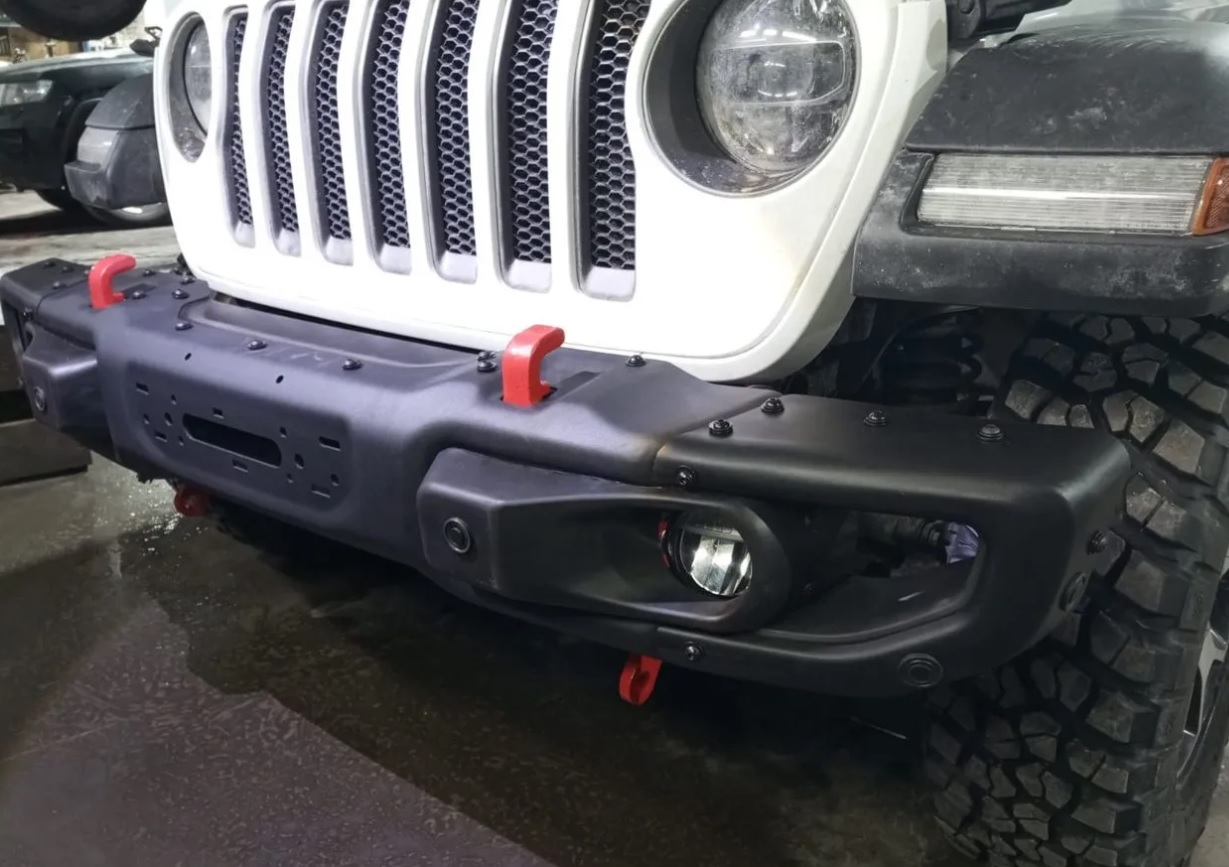 Бампер передний Jeep Wrangler JL