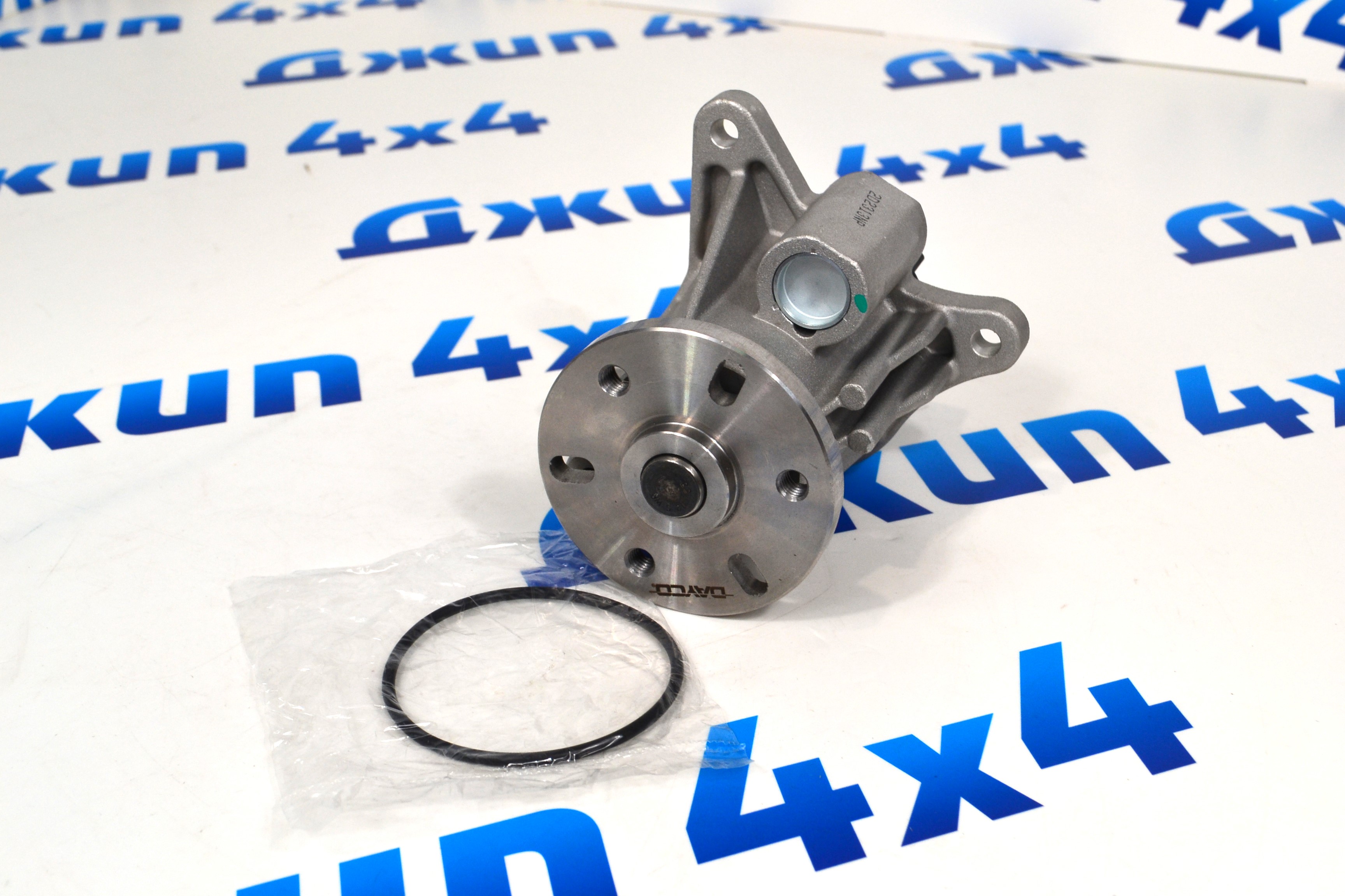 Помпа системы охлаждения Jaguar XE X250/Land Rover Discovery L319/Range Rover L405/Sport L494 V3.0TD DP734