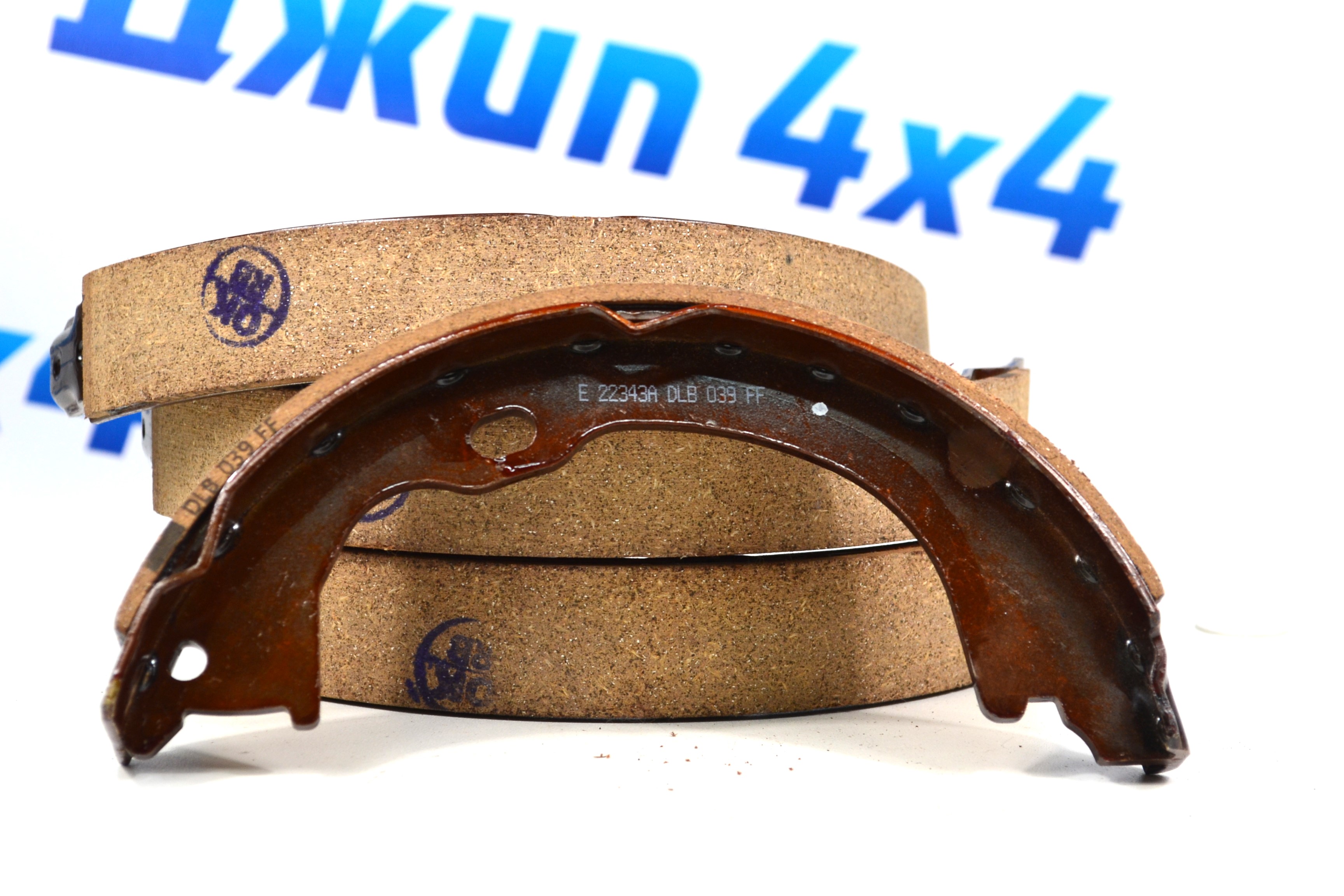 Колодки стояночного тормоза Jeep Wrangler JL/Jeep Wrangler JK/Jeep Cherokee KK/Dodge Nitro KA 68003589AA