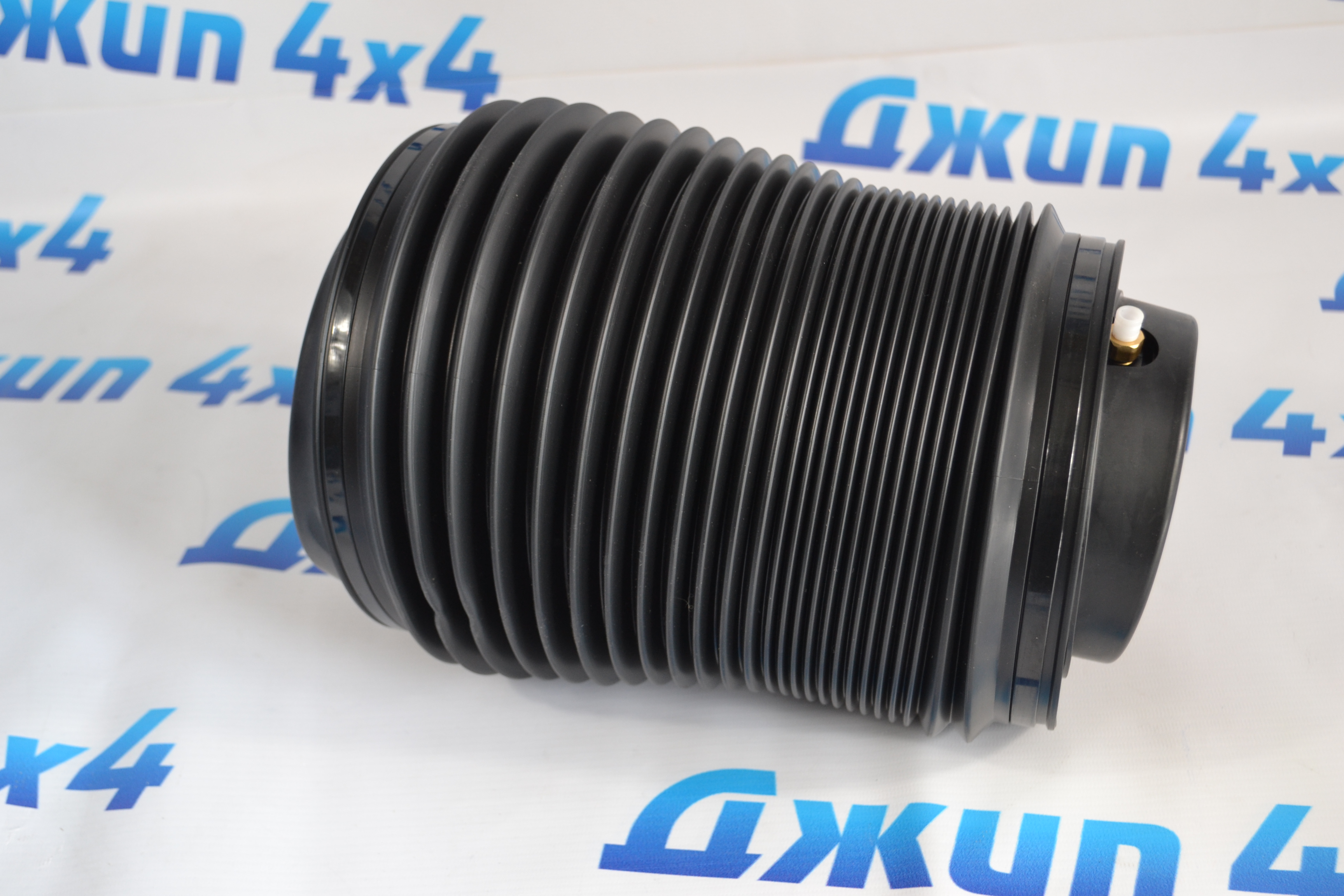 Пневмобаллон задний Jeep Grand Cherokee WK2 (правый) 68258354AB