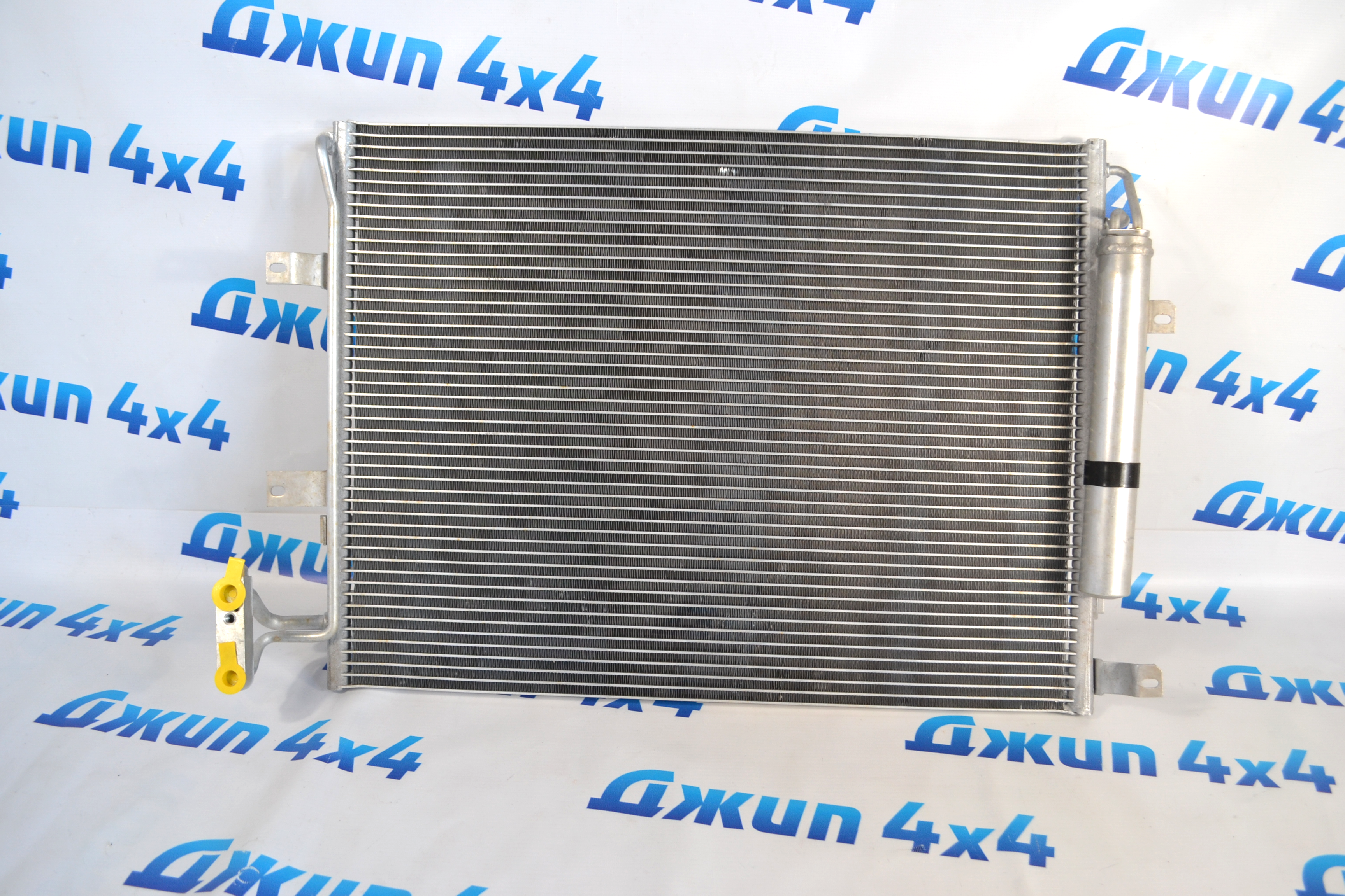 Радиатор кондиционера Range Rover L322 V3.6TD LR097939