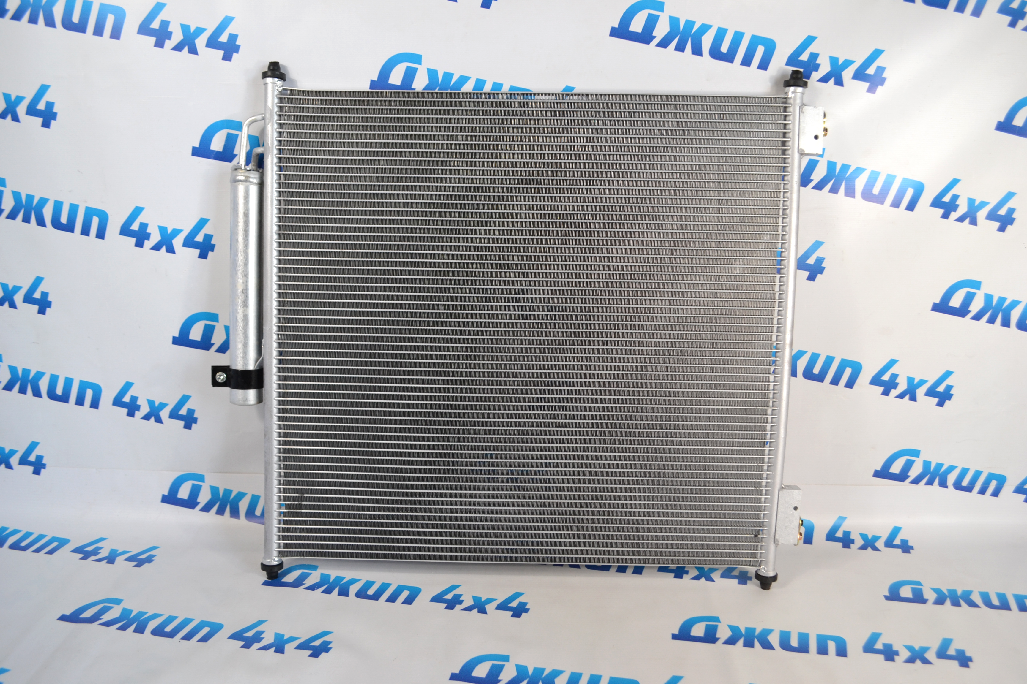 Радиатор кондиционера Range Rover L405/Range Rover Sport L494 V3.0SC/V5.0SC/V3.0TD/V4.4TD LR181385