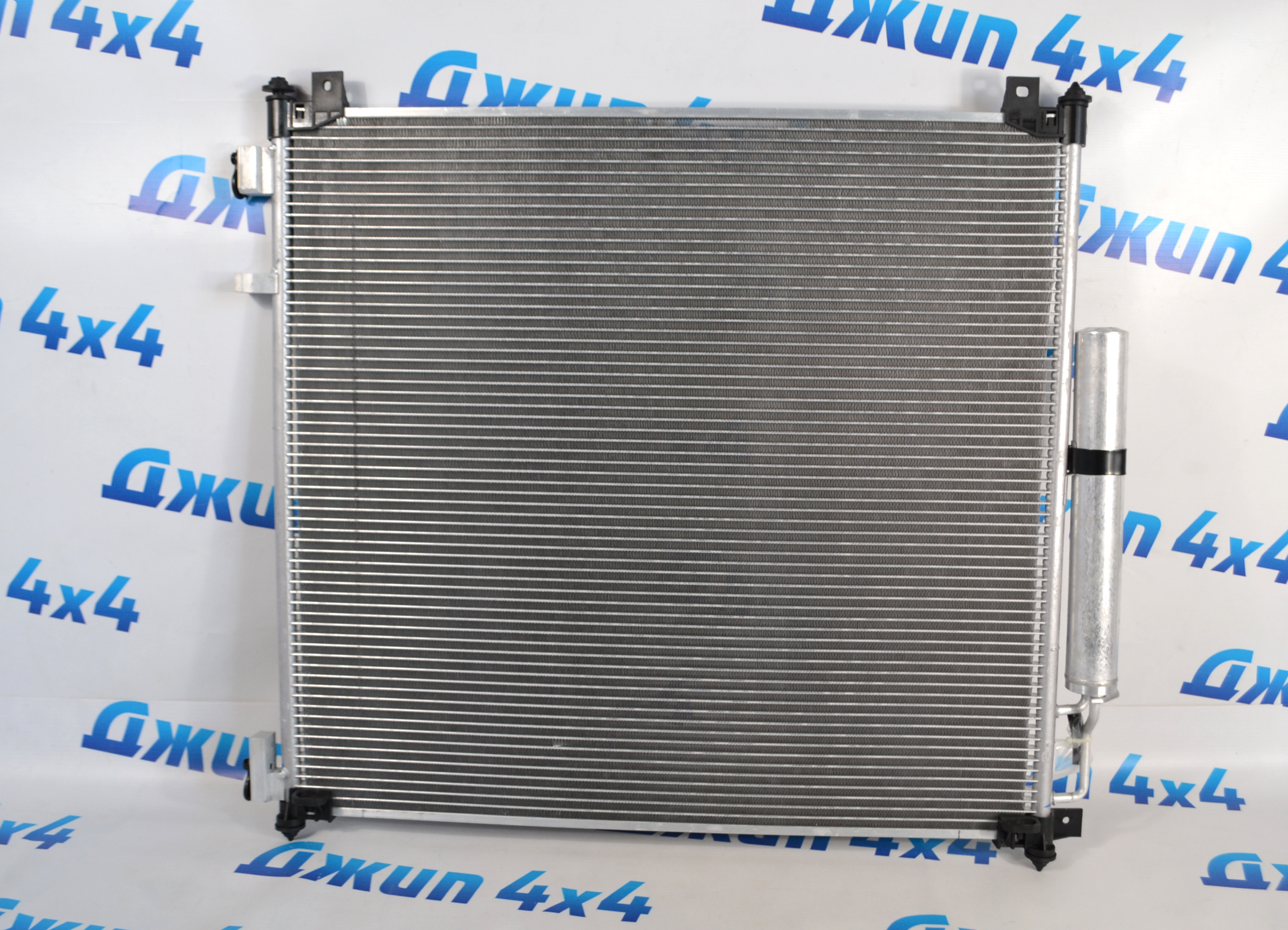 Радиатор кондиционера Land Rover Discovery 5 L462 V3.0TD LR106642