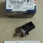 Датчик давления топлива в рампе Land Rover Discovery Sport L550 V2.0T Petrol LR035562