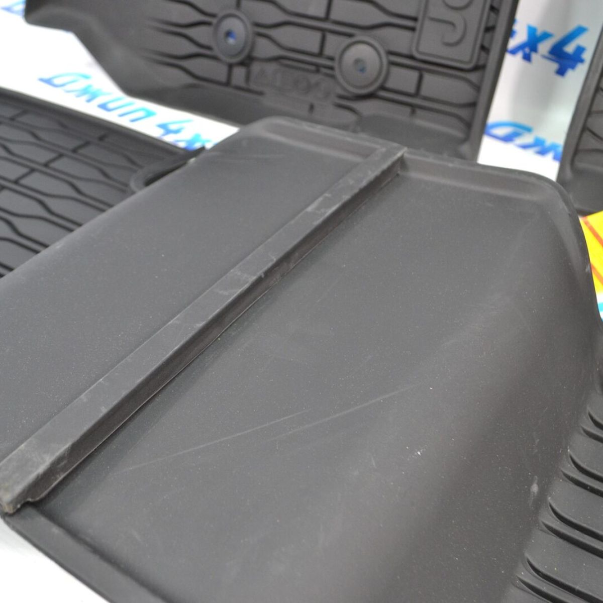 Ковры в салон Jeep Grand Cherokee WL (комплект) (5 мест) 82216590AA