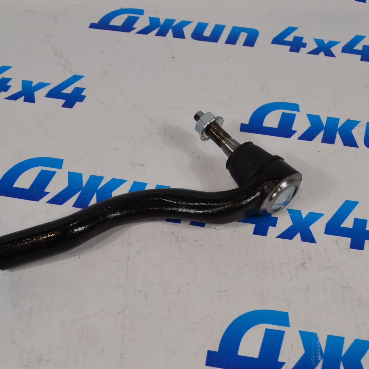 Наконечник рулевой Jeep Grand Cherokee WK2 2016- (левый) 68303631AA