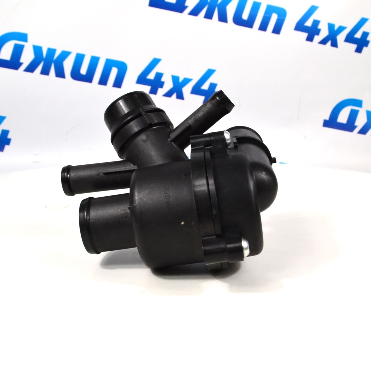 Термостат Land Rover Discovery/Range Rover/Range Rover Sport V3.0TD LR033675