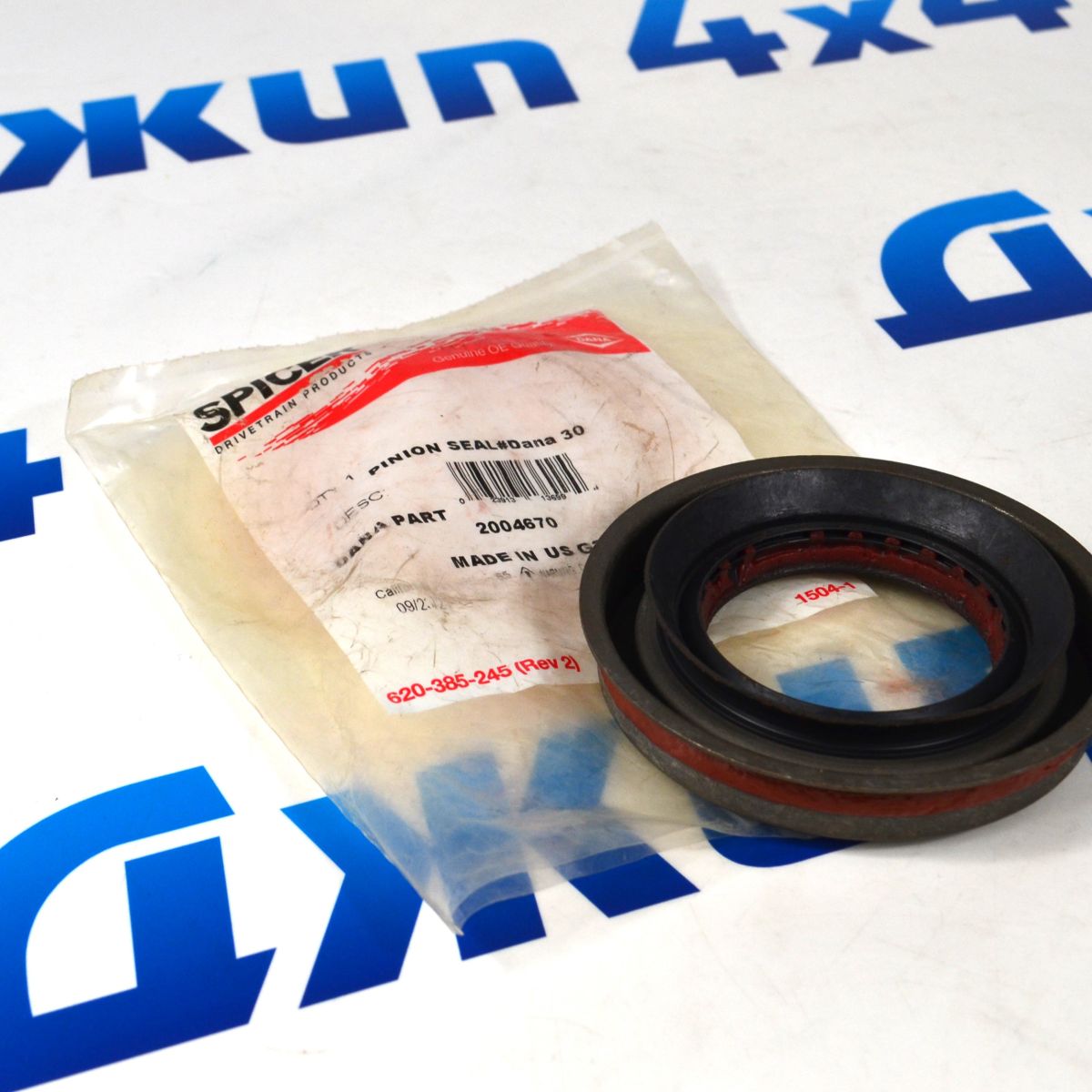 Сальник хвостовика переднего редуктора Jeep Wrangler JK/Dodge Nitro KK 2007-2018 68004072AA