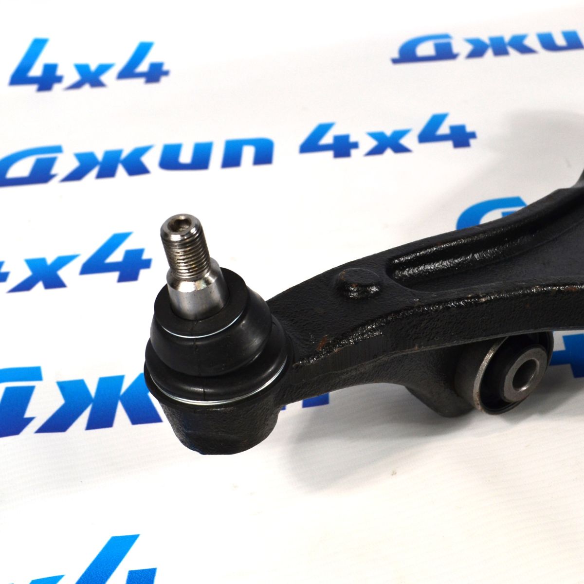 Рычаг передний нижний Dodge Challenger AWD (левый) 5168283AB