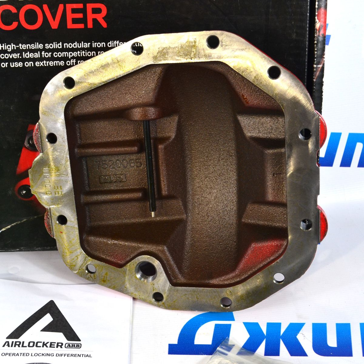 Крышка заднего дифференциала Jeep Wrangler Sahara/Sport JL (ARB/усиленная) 68393788AA