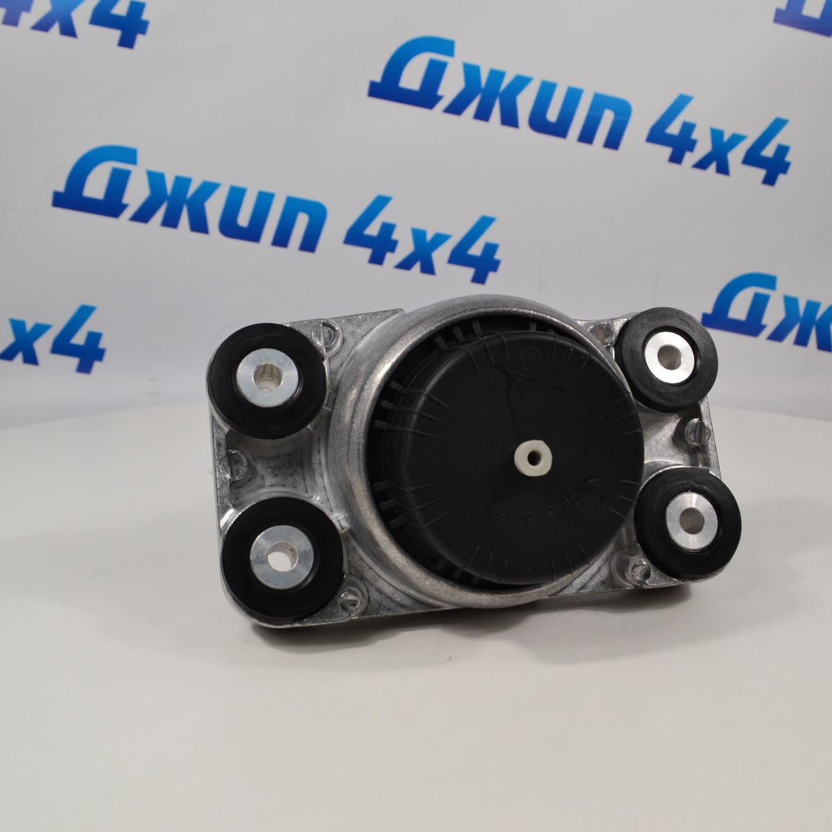 Опора двигателя Range Rover L405 V4.4TD (правая) LR057814