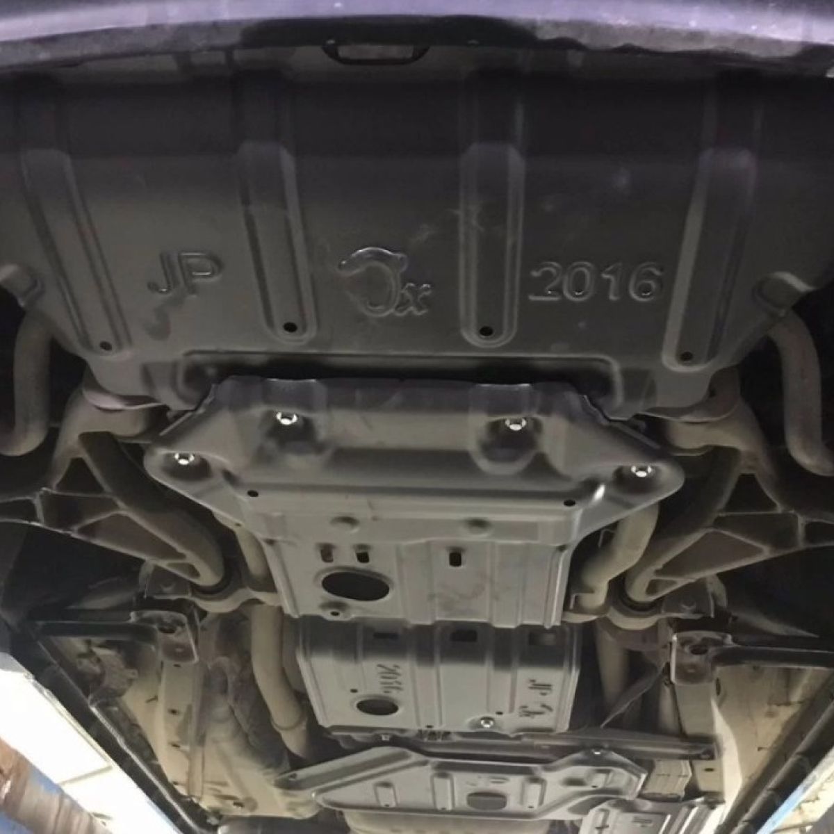 Защита днища Jeep Grand Cherokee WK2 (алюминий,комплект) 52124603AD