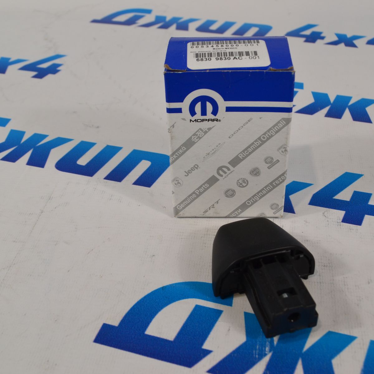 Заглушка ручки двери Jeep Wrangler JL 68309830AC