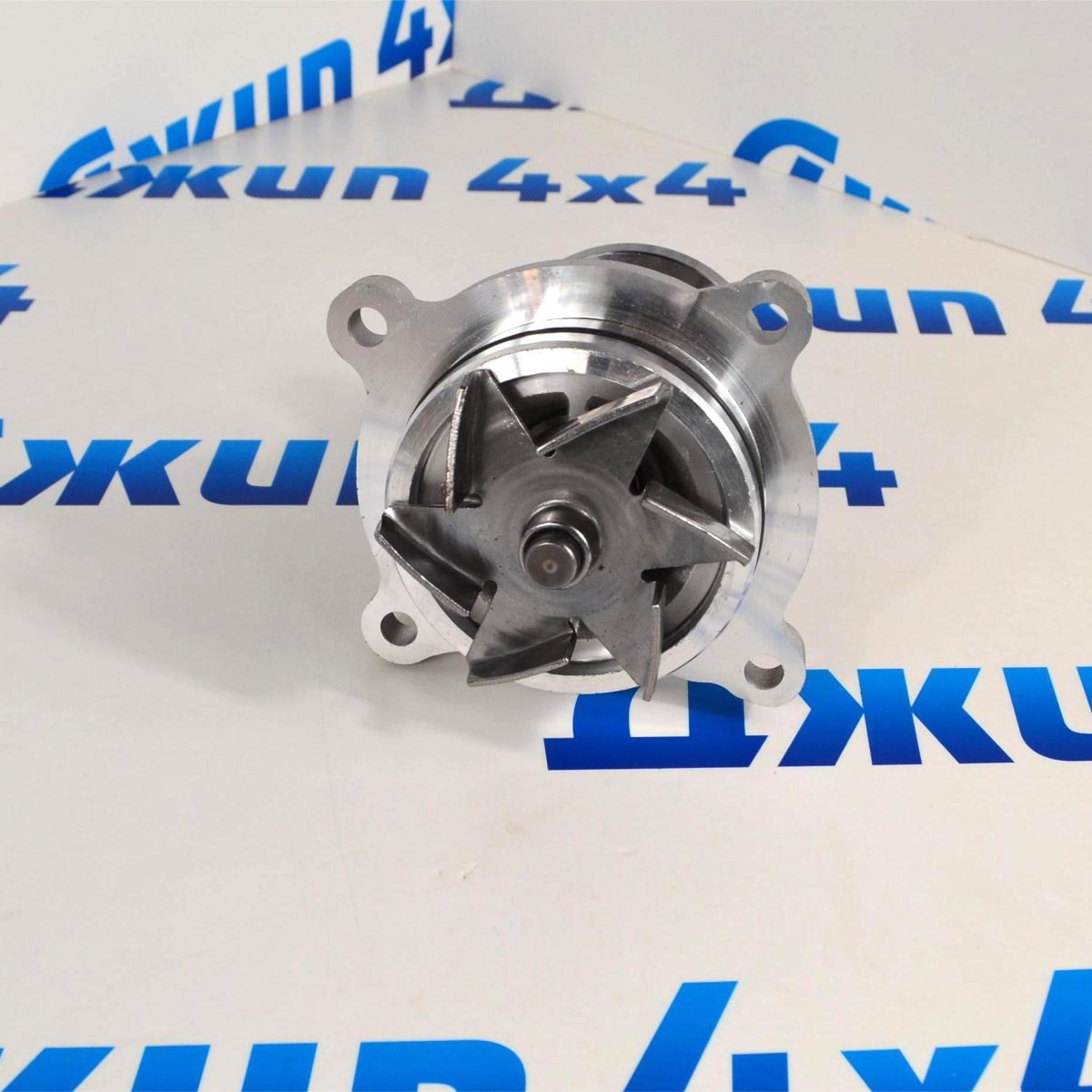 Помпа системы охлаждения Range Rover/Range Rover Sport V3.6TD LR008863