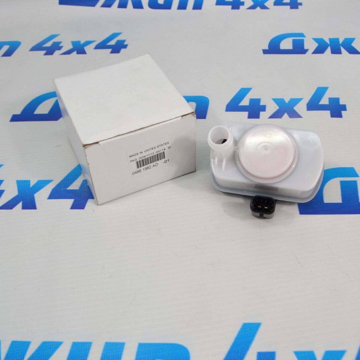 Клапан продувки адсорбера Jeep Wrangler JL 04861962AD