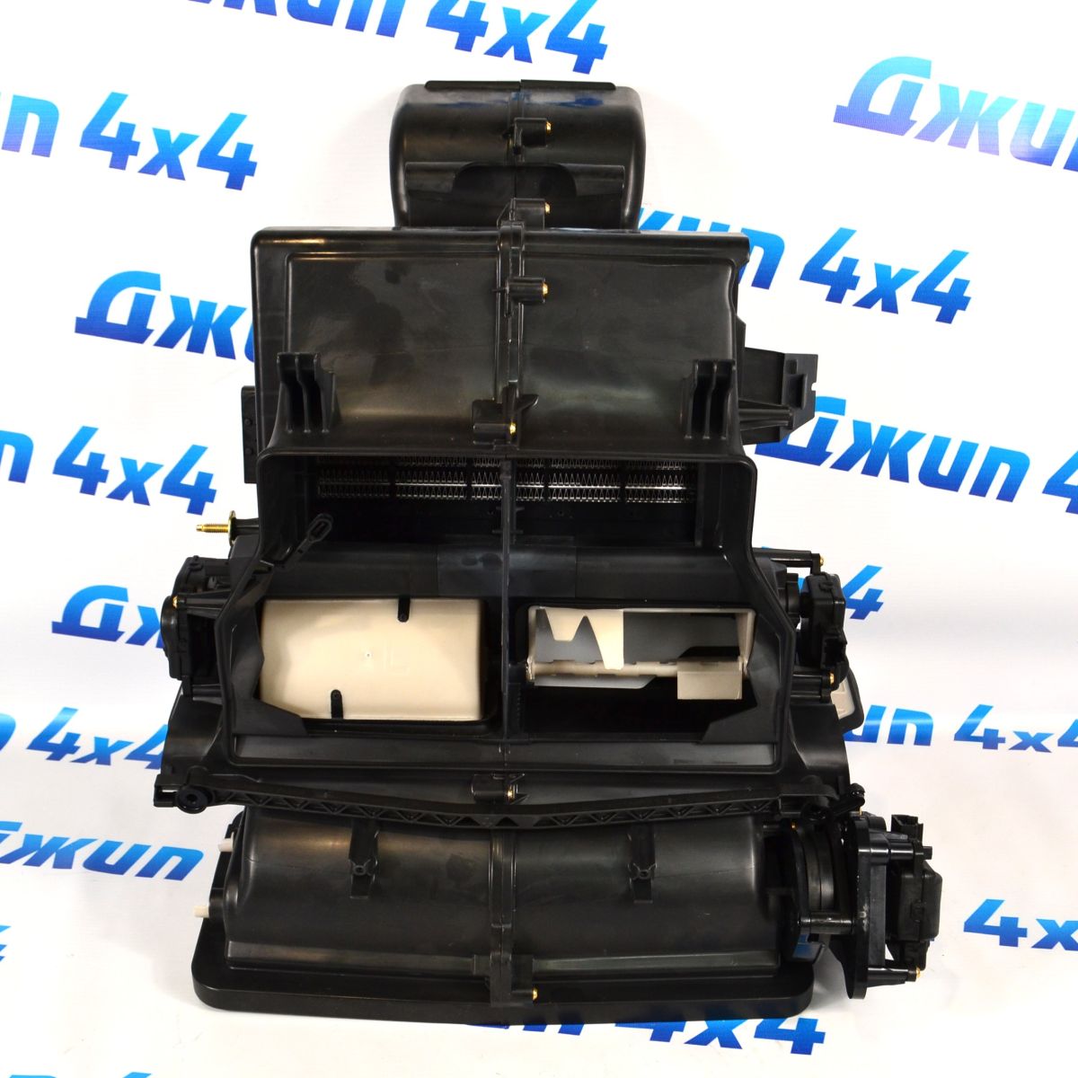 Корпус печки Jeep Grand Cherokee WK2 68224193AB