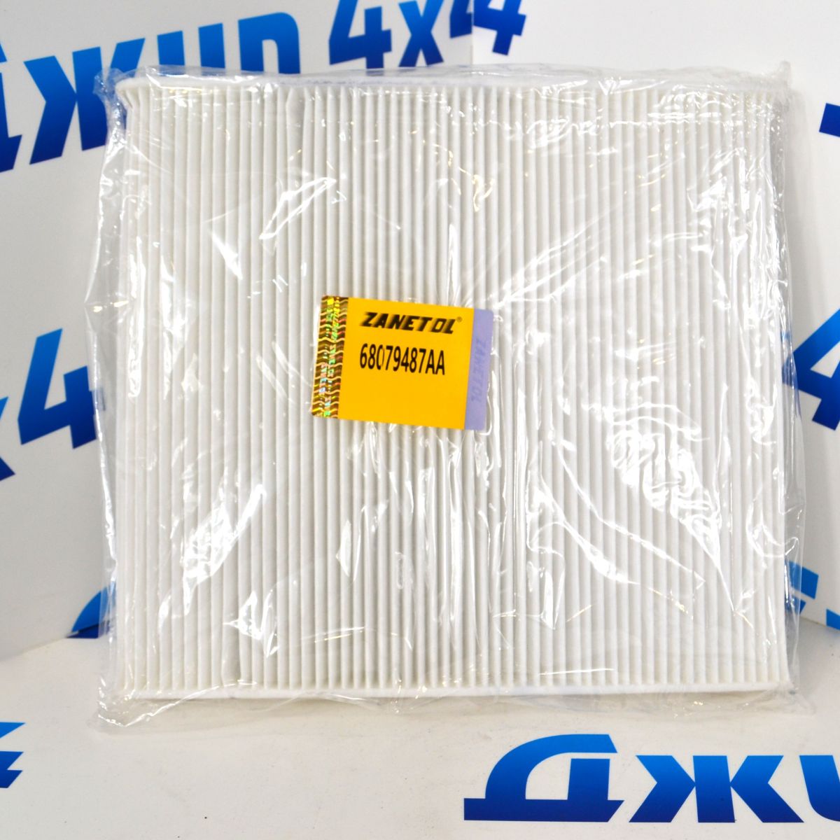 Фильтр салонный Jeep Grand Cherokee WK2/Dodge Durango WD 68079487AA