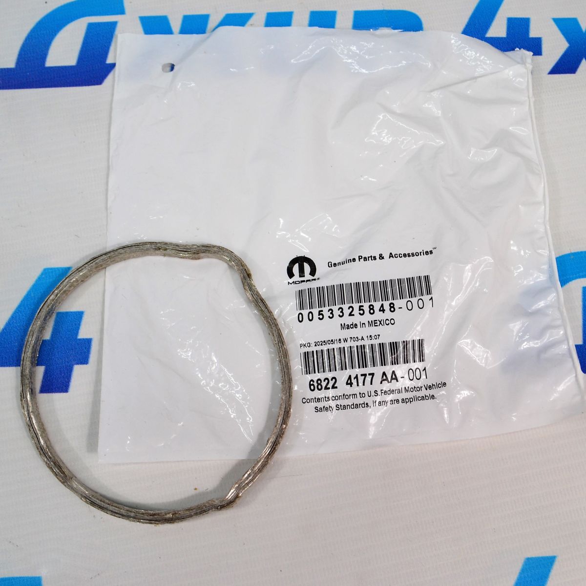 Прокладка выпускного колектора Jeep Wrangler JL 68224177AA