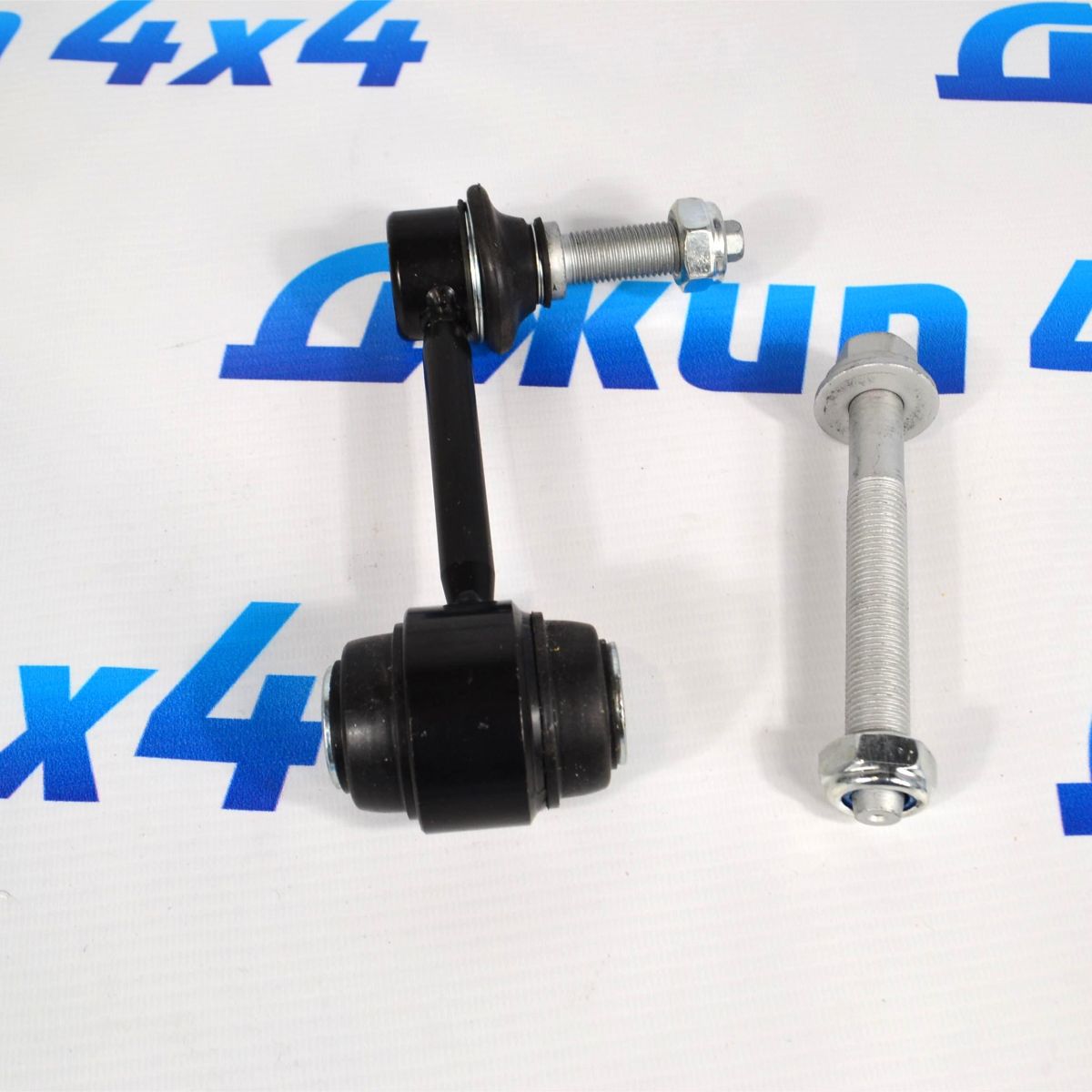 Тяга переднего стабилизатора Jeep Grand Cherokee WK2 (второй рестайлинг) 68280910AA