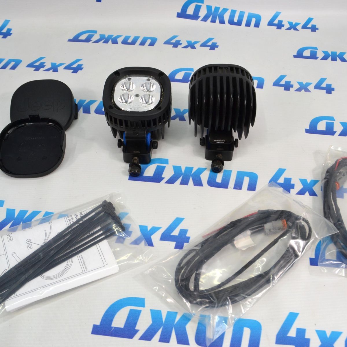 Фары дополнительного освещения Jeep Wrangler JL 82215385AB