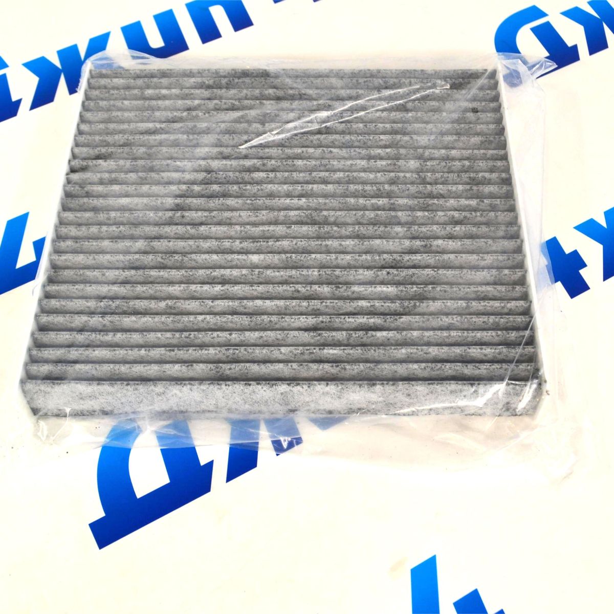 Фильтр салонный Dodge Ram 1500 DT 2019- (угольный) 68535623AA