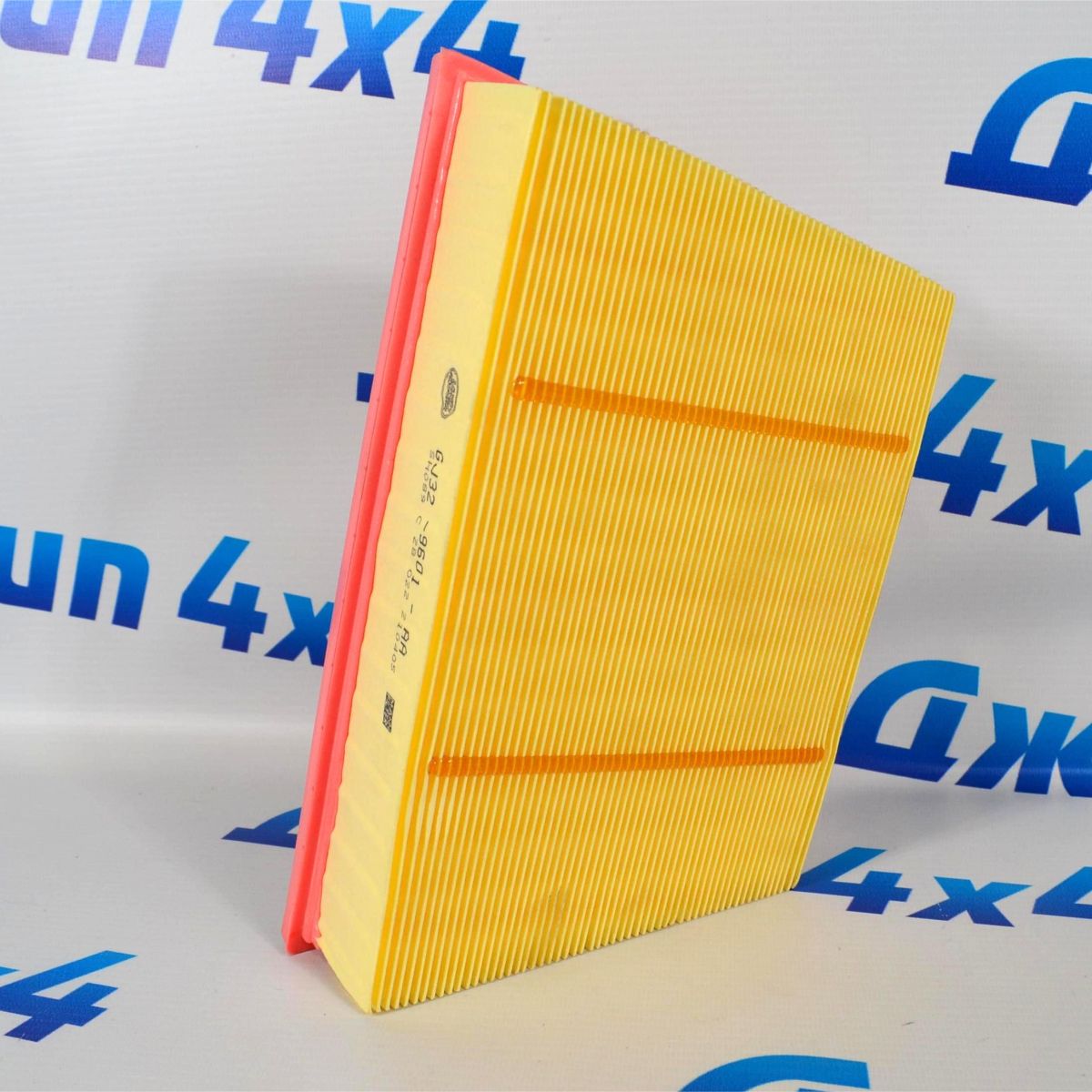 Фильтр воздушный Land Rover Discovery Sport L550/Jaguar E-Pace X540 V2.0T/V2.0TD LR071942