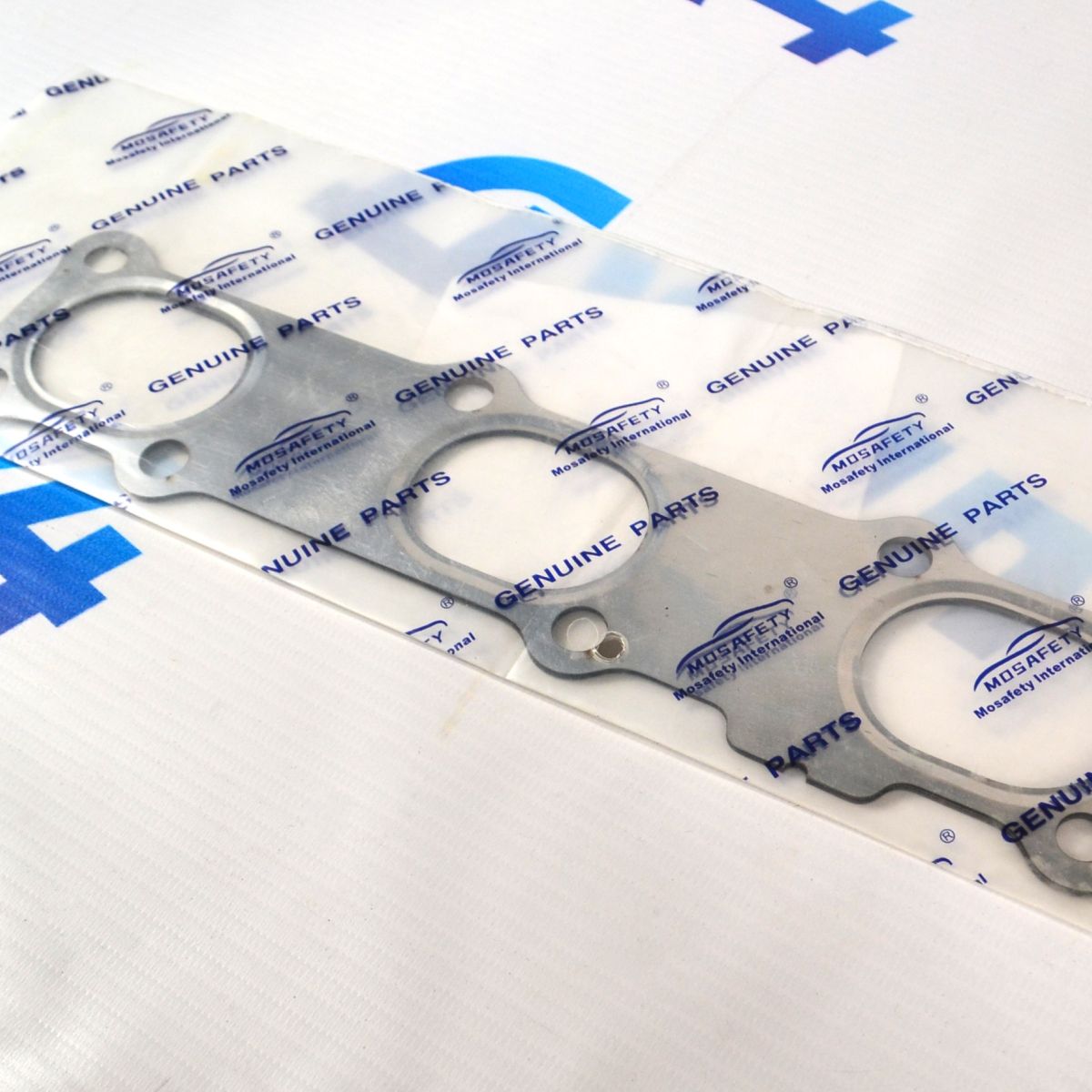 Прокладка выпускного коллектора Jeep Grand Cherokee WK2/Dodge Ram 1500 V3.0CRD 68148177AA