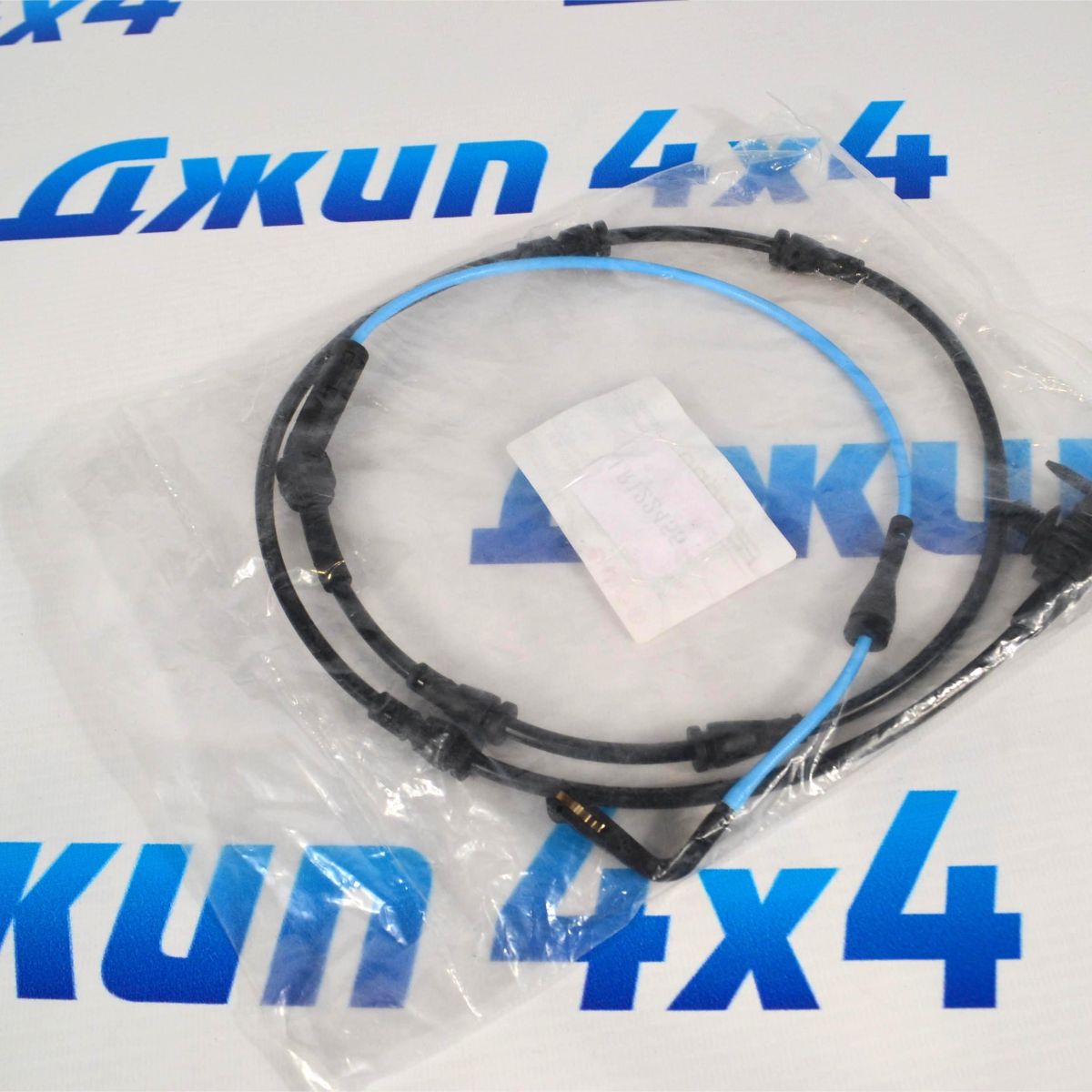 Датчик износа передних тормозных колодок  Land Rover Defender L663/Discovery L462/Range Rover L405 LR122455