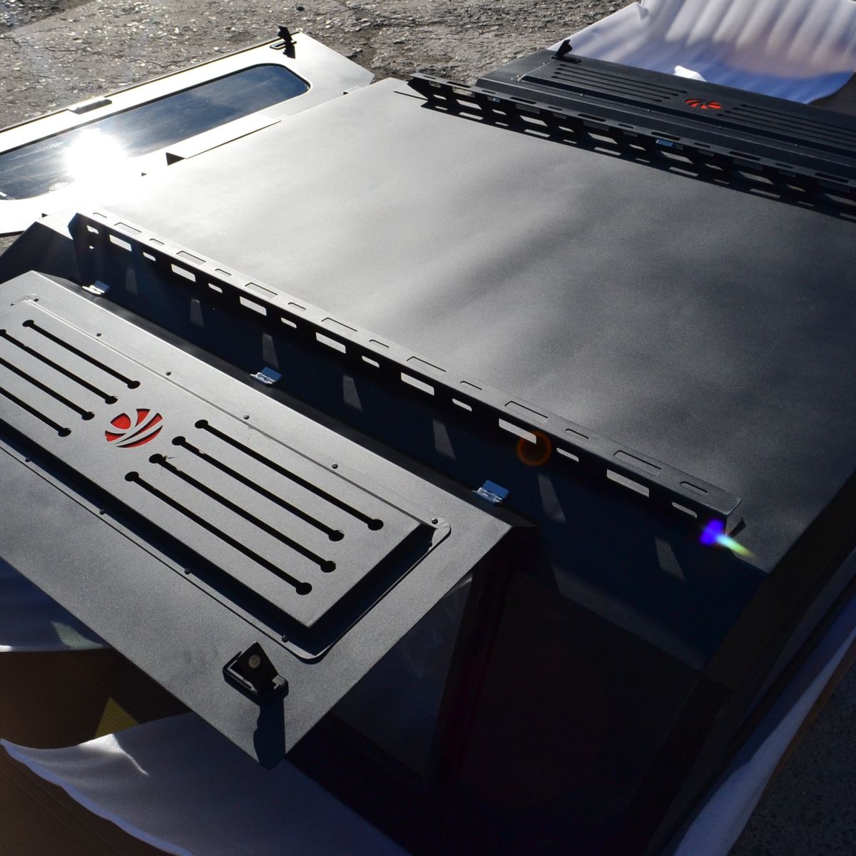 Кунг Dodge Ram 1500/Ram 2500 00001019