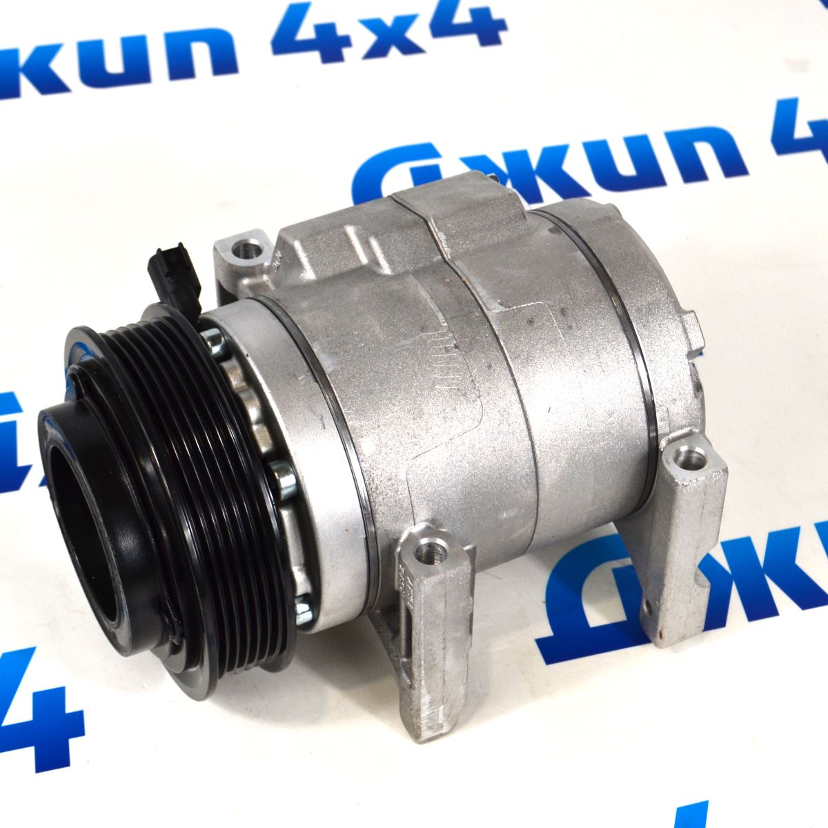 Компрессор кондиционера Jeep Grand Cherokee WK2 V3.0/3.6 Petrol 68251534AE