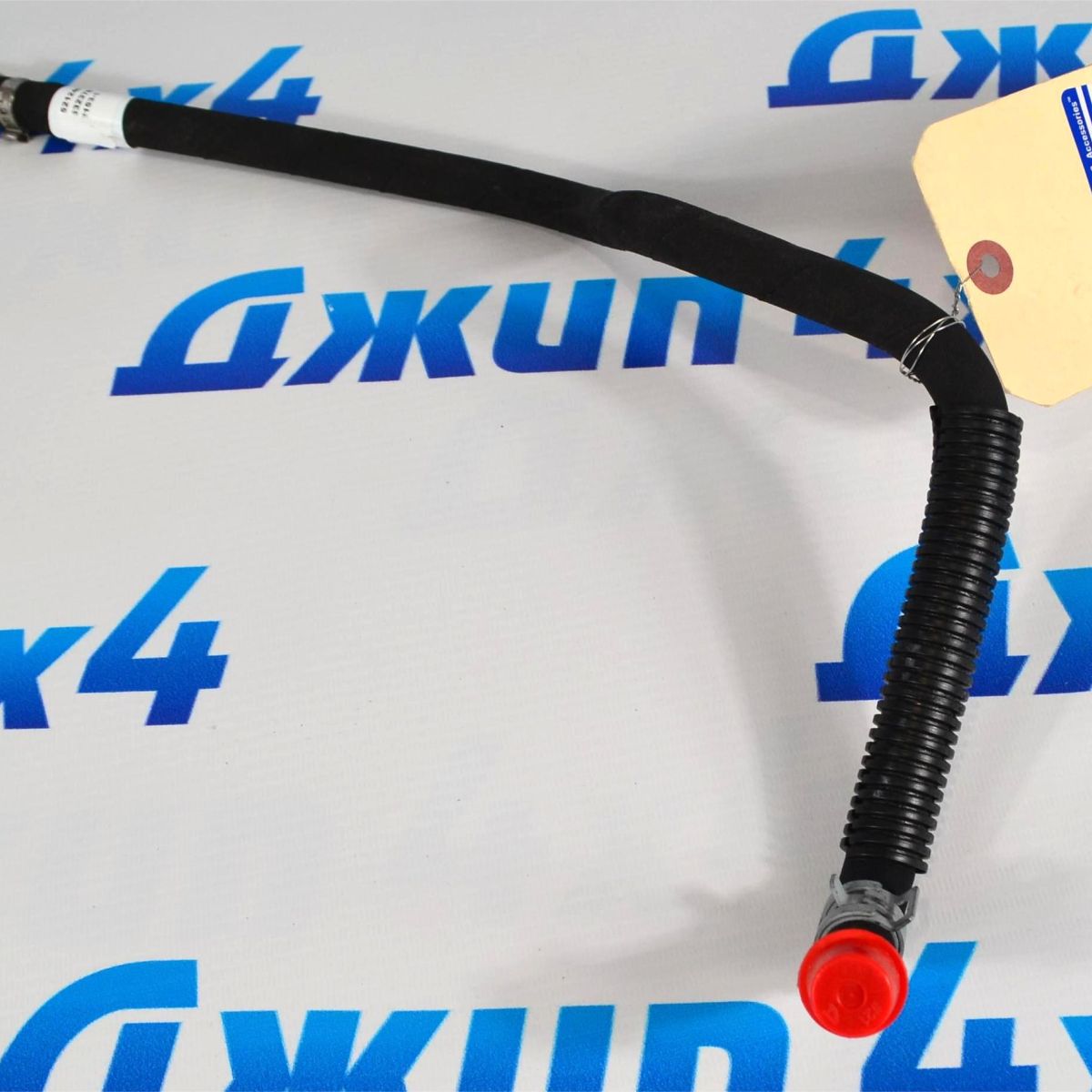 Шланг к радиатору охлаждения жидкости ГУР Jeep Grand Cherokee WK2 52124650AH